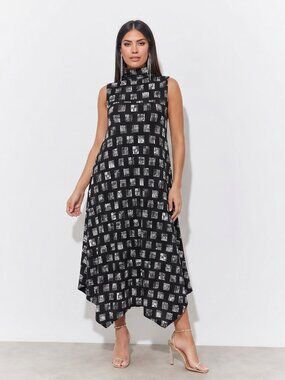 Snapdragon & Twig Sleeveless Asymmetrical Maxi Dress